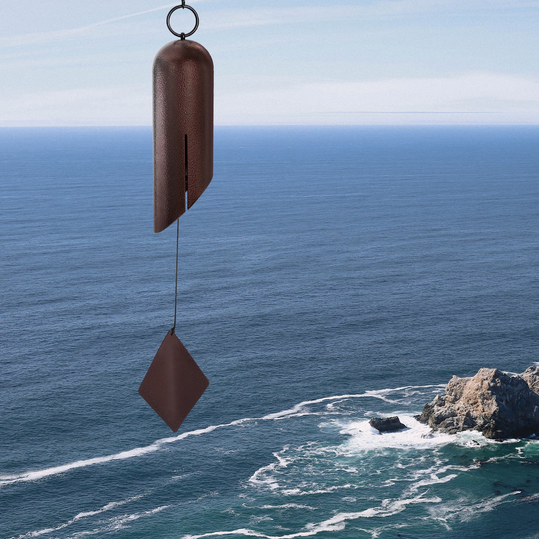 Deep tone wind chime